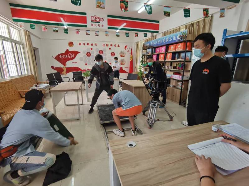 追星女孩心理学分析报告：三亚广告片拍摄公司揭秘饭圈应援式传播逻辑